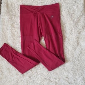 Nikki B Gymshark red leggings